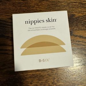 Nippies skin adhesives, unopened